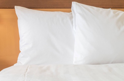 Linthicum Heights Hotel | Holiday Inn Express & Suites Baltimore - BWI Airport North, an IHG Hotel