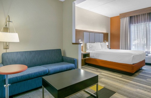 Mount Arlington Hotel | Holiday Inn Express Hotel & Stes Mt. Arlington Rockaway Area by IHG