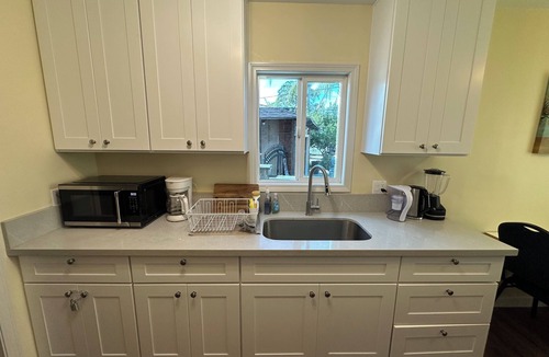 East San Gabriel Apartment | LA Cozy Spacious 2BR on 1st Floor Private Entrance Ideal for Extended Stays