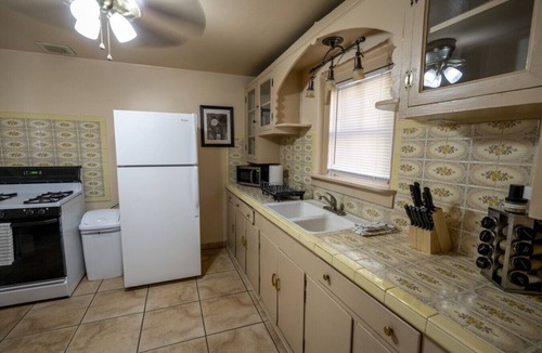West Old Town House | La Hacienda: 4BR Historic Adobe in Old Town