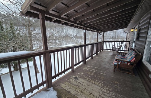 Statts Mills Cabin | Lake front, Charming 2-bedroom cabin at Statts Mills Campground