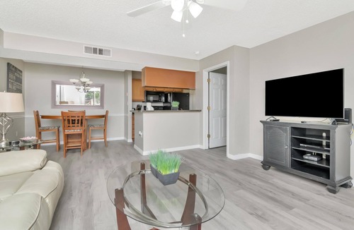 Brandon Condo | Lake Front - Corner Unit - 2 Bedroom 2 Bath