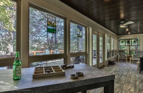 Hiawassee Cabin | Lake Reflections 3/3 Hot tub, pet friendly & fenced lakefront w/dock, paved.