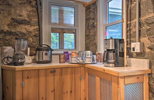 Bear Creek Village Apartment | Lakefront Poconos Retreat w/Hot Tub, Near Hiking!