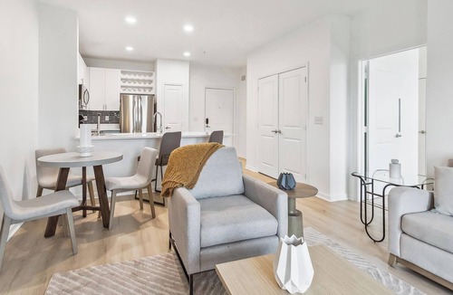 Eden Apartment | Landing | Stunning 1BD, Clubhouse, Gym