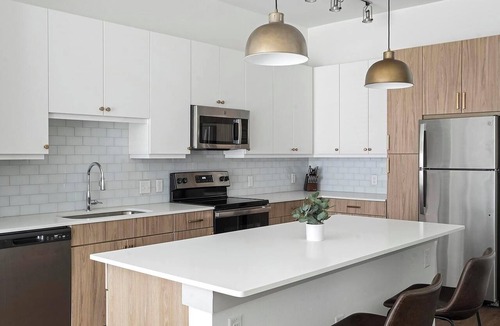Austin Apartment | Landing | Stylish 1BD, Pool, Clubhouse