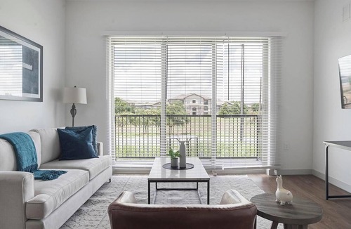 Austin Apartment | Landing | Stylish 1BD, Pool, Clubhouse