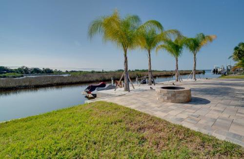 Spring Hill House | Luxe Spring Hill Home w/Patio & Dock!