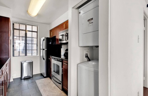 Center City Apartment | Luxury 2BD | Center City | 6 Beds | By JFK plaza