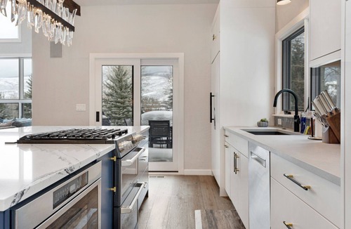 Edwards House | Luxury Arrowhead Home with A/C - Private Hot Tub, Game Room, Beautifully Remodeled
