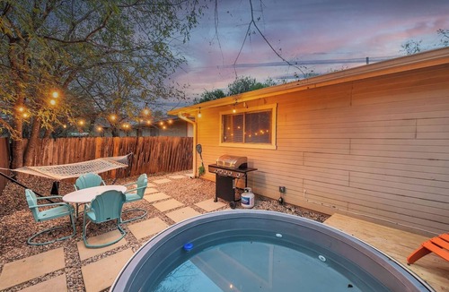 Tanglewood Forest House | Luxury Cowboy Pool | Disco Retreat Dog OK
