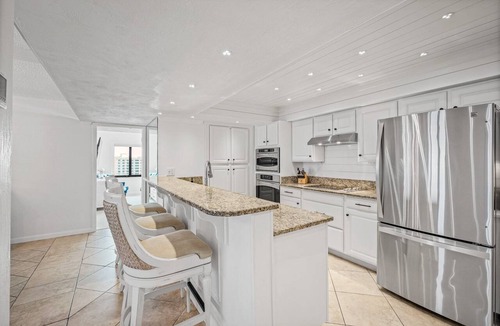 Ormond-by-the-Sea Condo | Luxury direct oceanfront 3/3 corner penthouse with heated pool and garage parking