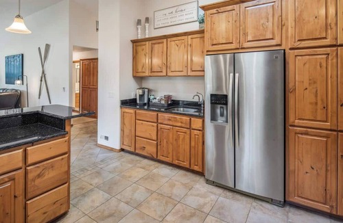 Post Falls House | Luxury Riverfront Escape with Kayaks & Views