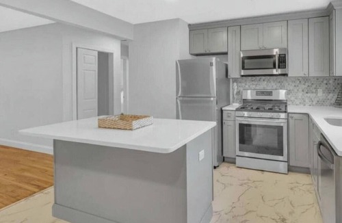 Point Pleasant House | Luxury Shore Retreat 6BR Pool Bay Head Beach