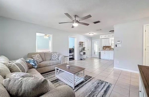 Crystal River House | Manatee Meadows