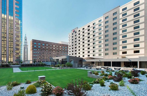 Metro Center Hotel | Marriott Springfield Downtown
