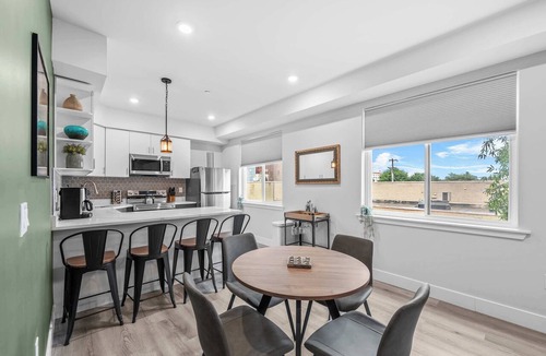 Center City Apartment | Massive Multi-Unit Home, Sleeps 25, 2 Car Garage