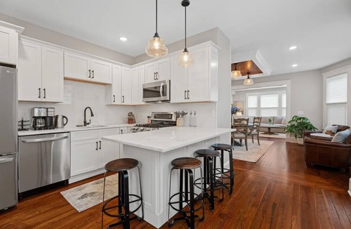 West New Haven Apartment | Modern 2BR/2BA apartment near Yale & downtown. Enjoy a private, comfortable stay with full amenities ideal for work, travel, or extended stays.
