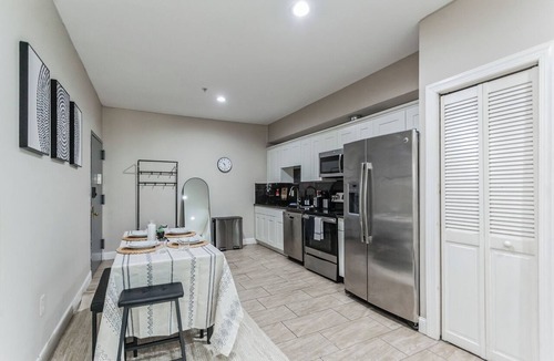 Chinatown Apartment | Modern large 2-bedroom near Philadelphia Convention Center!