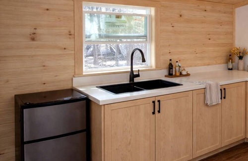 Boles Cabin | Modern Rustic Tiny Home Surrounded by Peaceful Pines in Boles, Arkansas