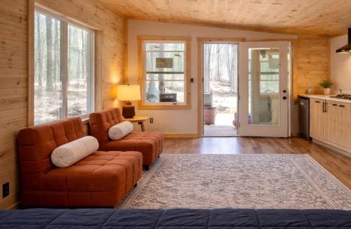 Boles House | Modern Rustic Tiny Home Surrounded by Peaceful Pines in Boles, Arkansas