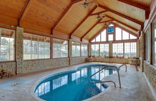 Fairfield Bay House | Mountain Views + Shared Pool: Ozarks Family Home