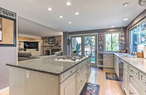 Englewood House | Near Shops & Eats! Centennial Home w/Sunroom