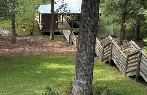 Northport House | New listing! Bright and airy waterfront home on Lake Tuscaloosa