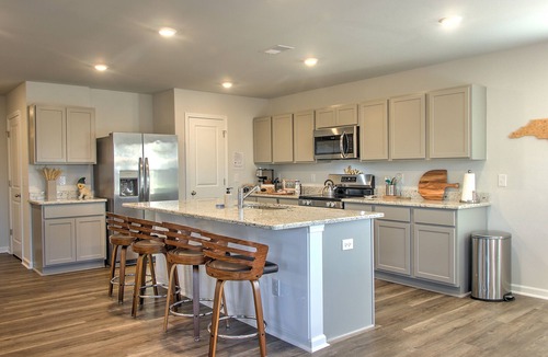 Southport House | New & Modern Home in Southport Family & Pet Friendly