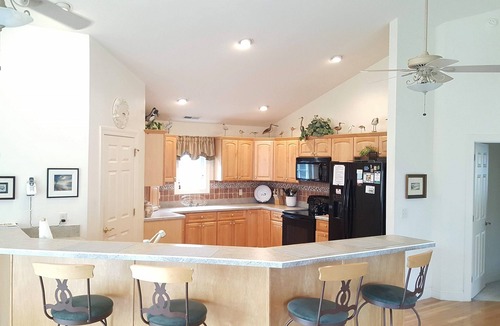 South Rehoboth House | New! Unobstructed Views of the Beach and Boardwalk - Sleeps 15-17