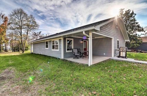 Cotter House | Newly Built Cotter Home, Great Fishing Nearby