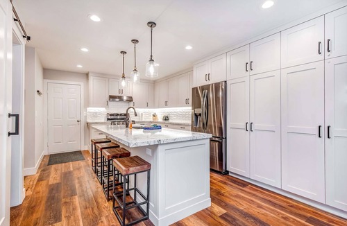 Cottonwood Heights Condo | Newly remodeled home with arge private hot tub, fireplace, & nearby park