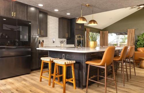 North San Antonio - SAT House | Newly Renovated Modern Retreat wPool Near Base