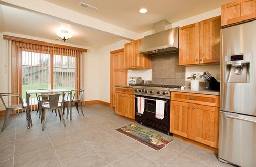Woodinville House | Nothing But "5" Stars * Discover Woodinville * Washington's Wine Country