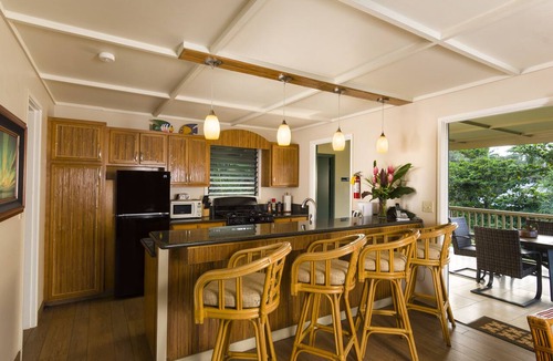 Hana Condo | Oceanfront #4 at Hana Kai Maui - 1 Bedroom Upper Floor Corner 100ʻ from Water!