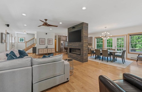 Southern Coast House | Ogunquit River Retreat