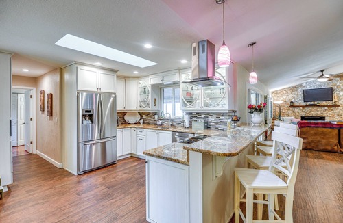 Ormond Beach House | Ormond Beach Retreat w/Private Pool & Grill!