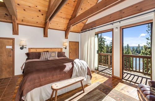 Bear Valley House | Overlooking Beautiful Bear Lake VH#318 by Bear Valley Vacation Rentals