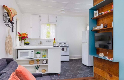Hyde Park Apartment | ✨ Pastel Studio · Hyde Park · Walk to Food, Fast WiFi & Private Deck ☕