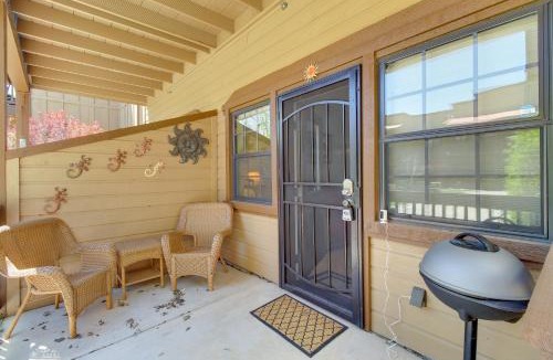 Heber Apartment | Pet-Friendly Overgaard Condo with Amenity Access!