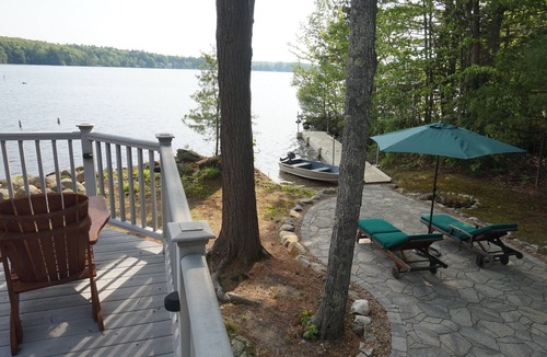 Middleton House | Private Peninsula, 600’ Of Waterfront + Sandy Beach on Sunrise Lake