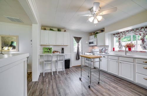 Plainfield House | Private Plainfield Retreat w/Gas Grill + Patio