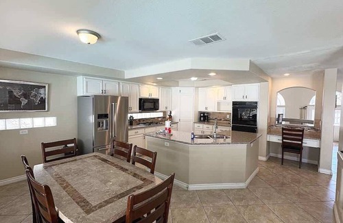 Fort Apache House | Private Pool | Spa | Game Room | Putting Green