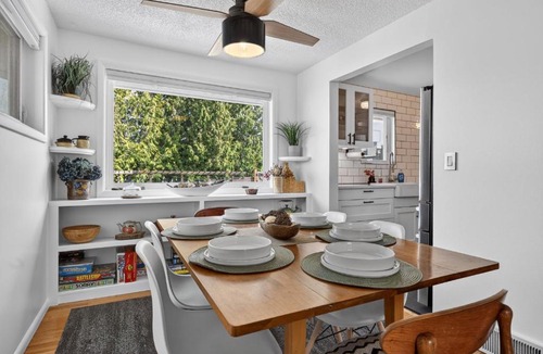 Rainier Valley House | Rainier Beach 4BR and 2BA Modern Home 15 mins to WorldCup!