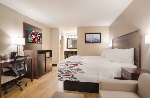Ferndale Hotel | Red Roof Inn Baltimore South - Glen Burnie