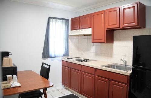 Webster Crossing Hotel | Relax Inn