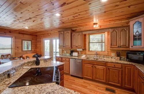 Silver Point Ski Chalet | Relaxation Pointe Center Hill Lake