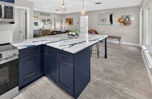 Belle Vista House | RIptides Resort St. Pete Beach Pool