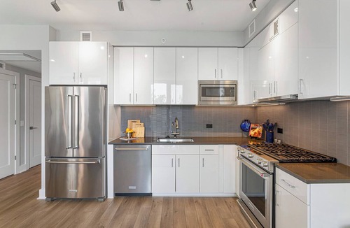 Buzzard Point Condo | Riverfront condo 2BR 2BA, near NDU, w/roof deck & pkg