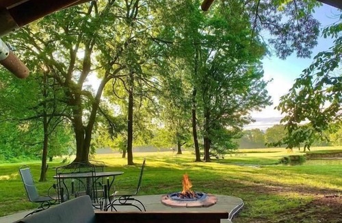 Manchester Cabin | Safari Tent - Unique Safari Tent with Comfy Furniture and a Full Bed!